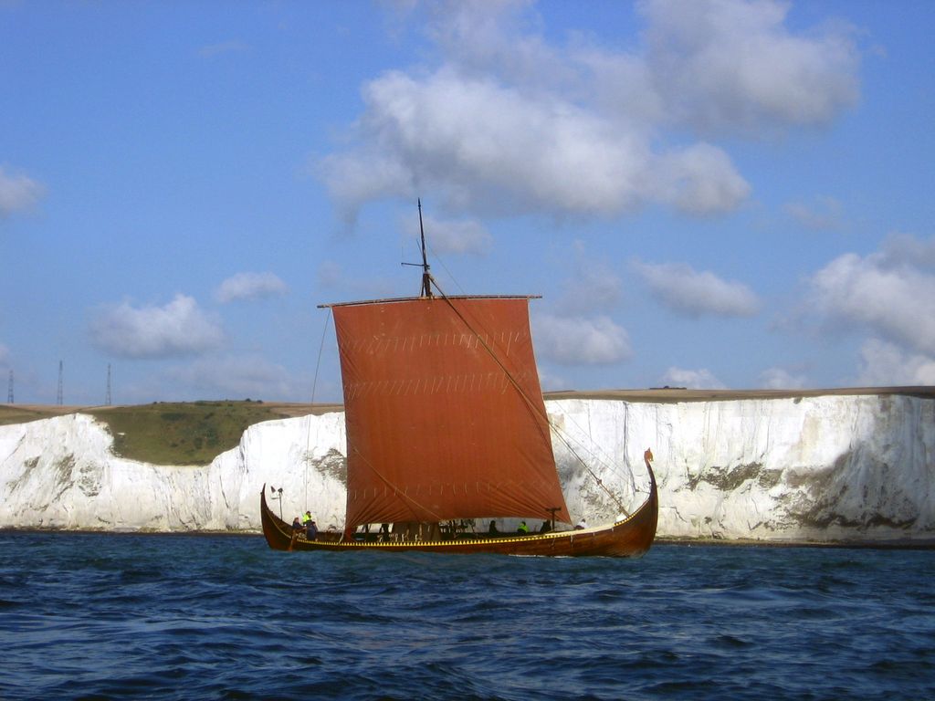 Vikingeskibet Gaia er en rekonstruktion af Gokstadskibet fra Norge. 
