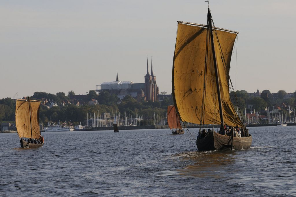 Sejl ud på fjorden og oplev Roskilde fra vandsiden