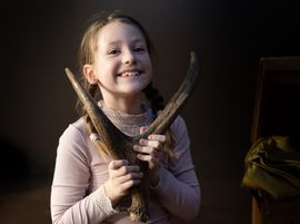 The Hamlet - a window into the World of the Vikings. A universe for the youngest visitors to the Viking Ship Museum and for classroom teaching by School Services.